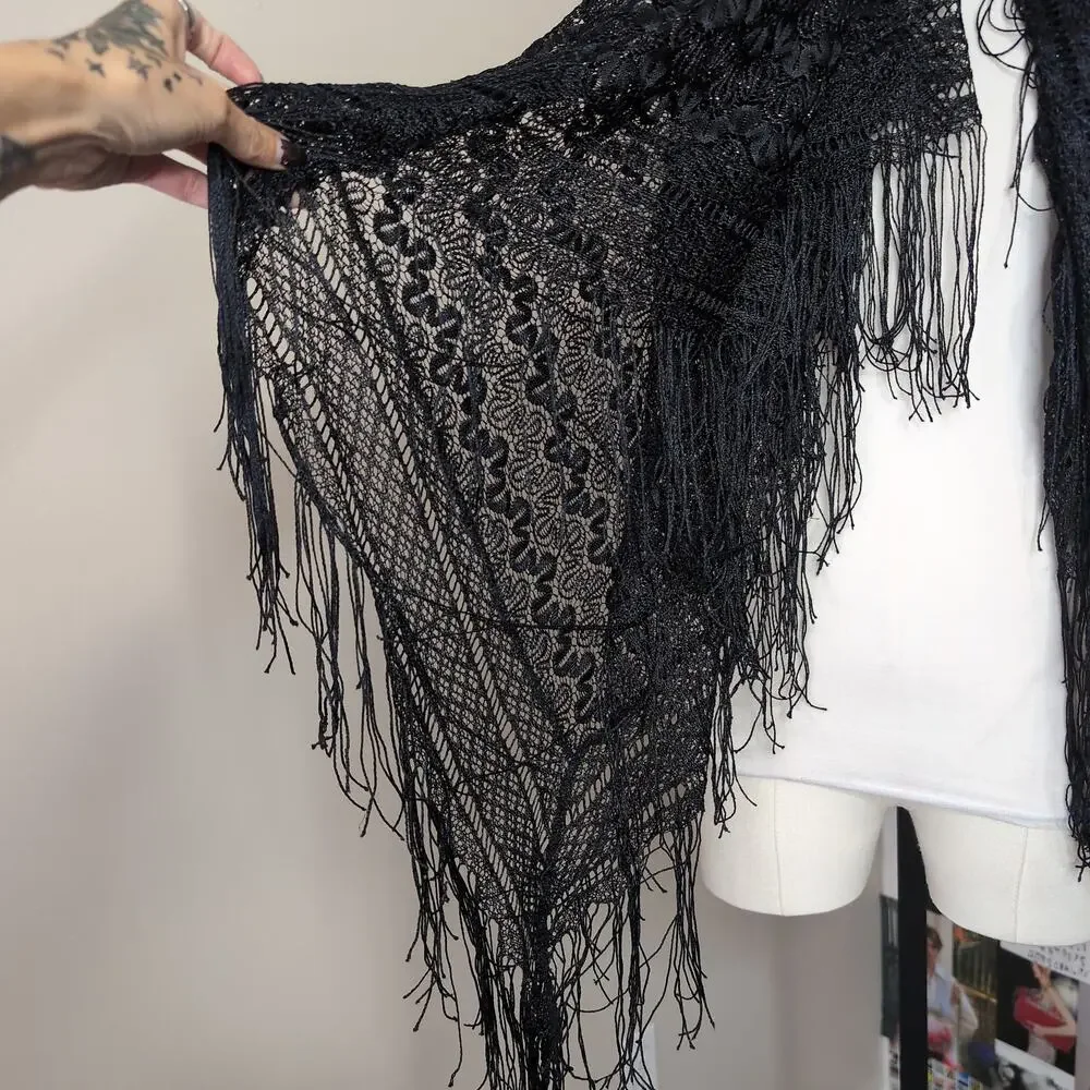 Perry Ellis black lace